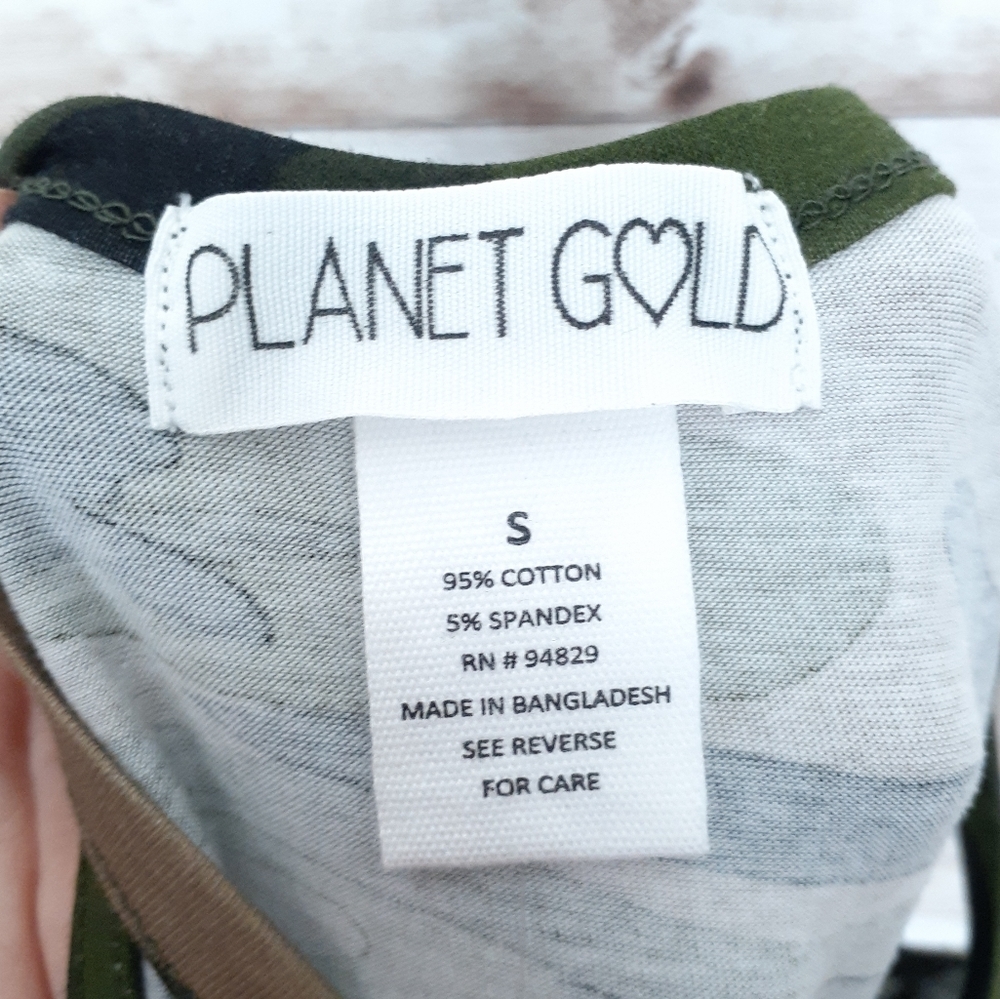 Planet Gold Racerback Tank S Camo Womens 345 - Picture 4 of 5